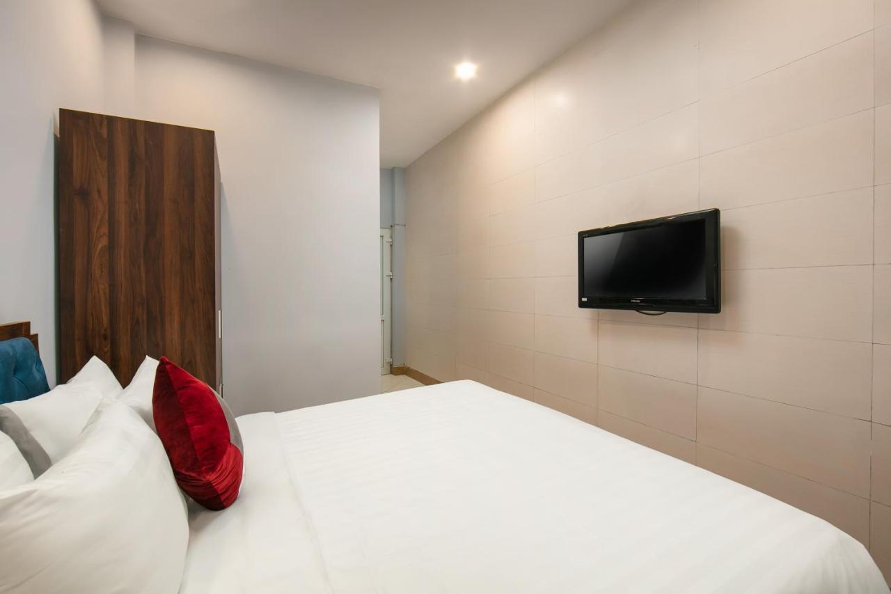 Sonata Premier Hotel & Spa Hanoi Exterior photo