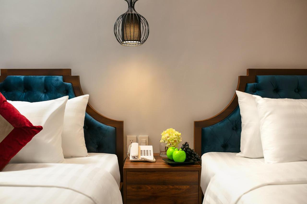 Sonata Premier Hotel & Spa Hanoi Exterior photo